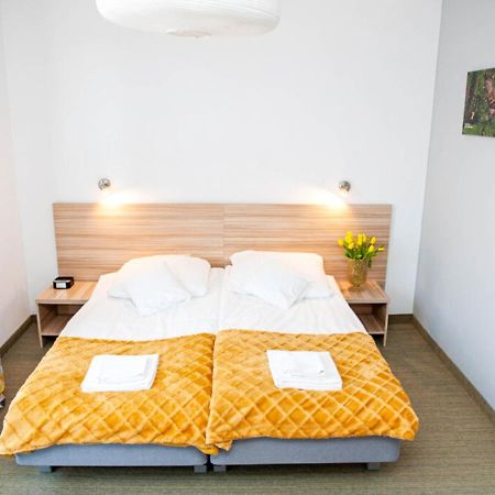 Gosciniec Ptasi Zaulek Bed & Breakfast Niechorze Exterior photo